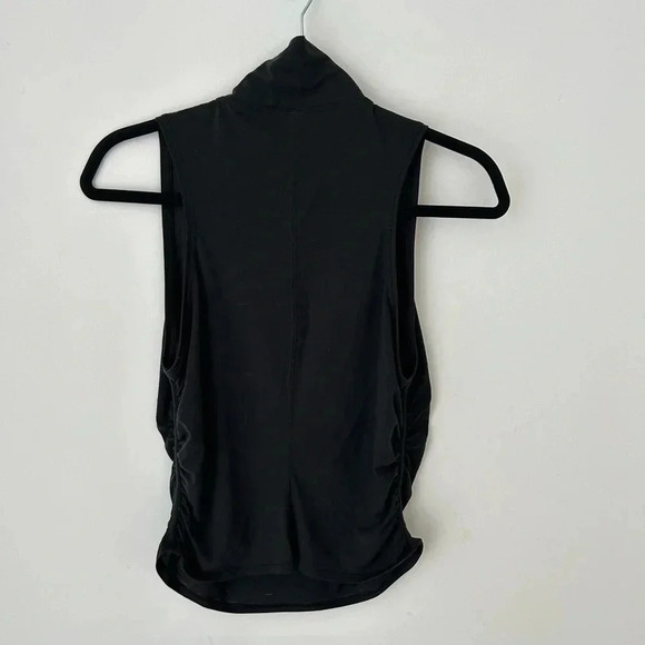 Lululemon turtleneck  sleeveless crop top - Picture 5 of 9